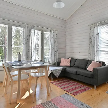 Holiday home Yllaestokka 2 *