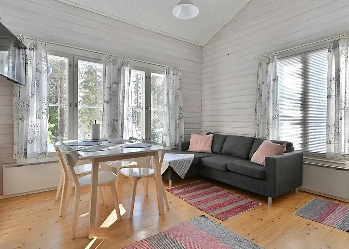 Vakantiehuis Yllaestokka 2 *